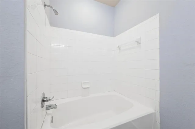 $158,500 | 18001 Richmond Pl Drive, Unit 215, Tampa, FL 33647