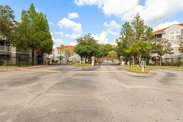 $158,500 | 18001 Richmond Pl Drive, Unit 215, Tampa, FL 33647