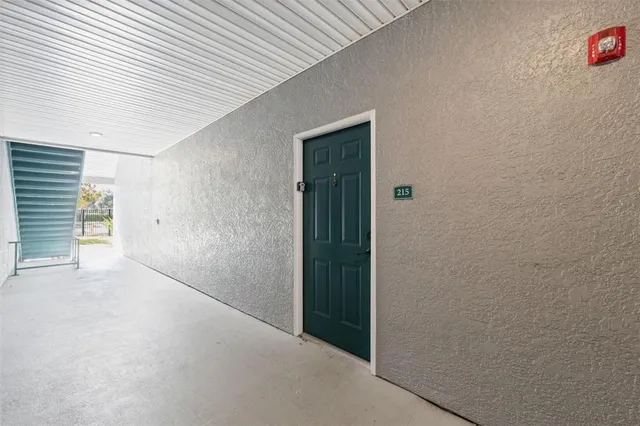 $158,500 | 18001 Richmond Pl Drive, Unit 215, Tampa, FL 33647