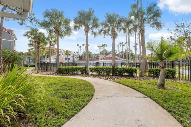 $158,500 | 18001 Richmond Pl Drive, Unit 215, Tampa, FL 33647