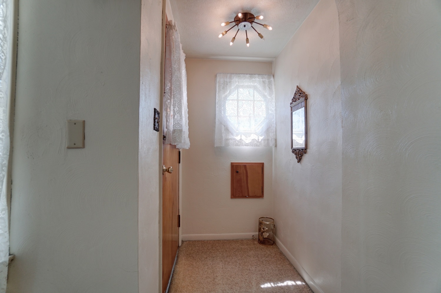 1730 Lower Huntington Road Fort Wayne, IN 46819 - Photo 3 of 27