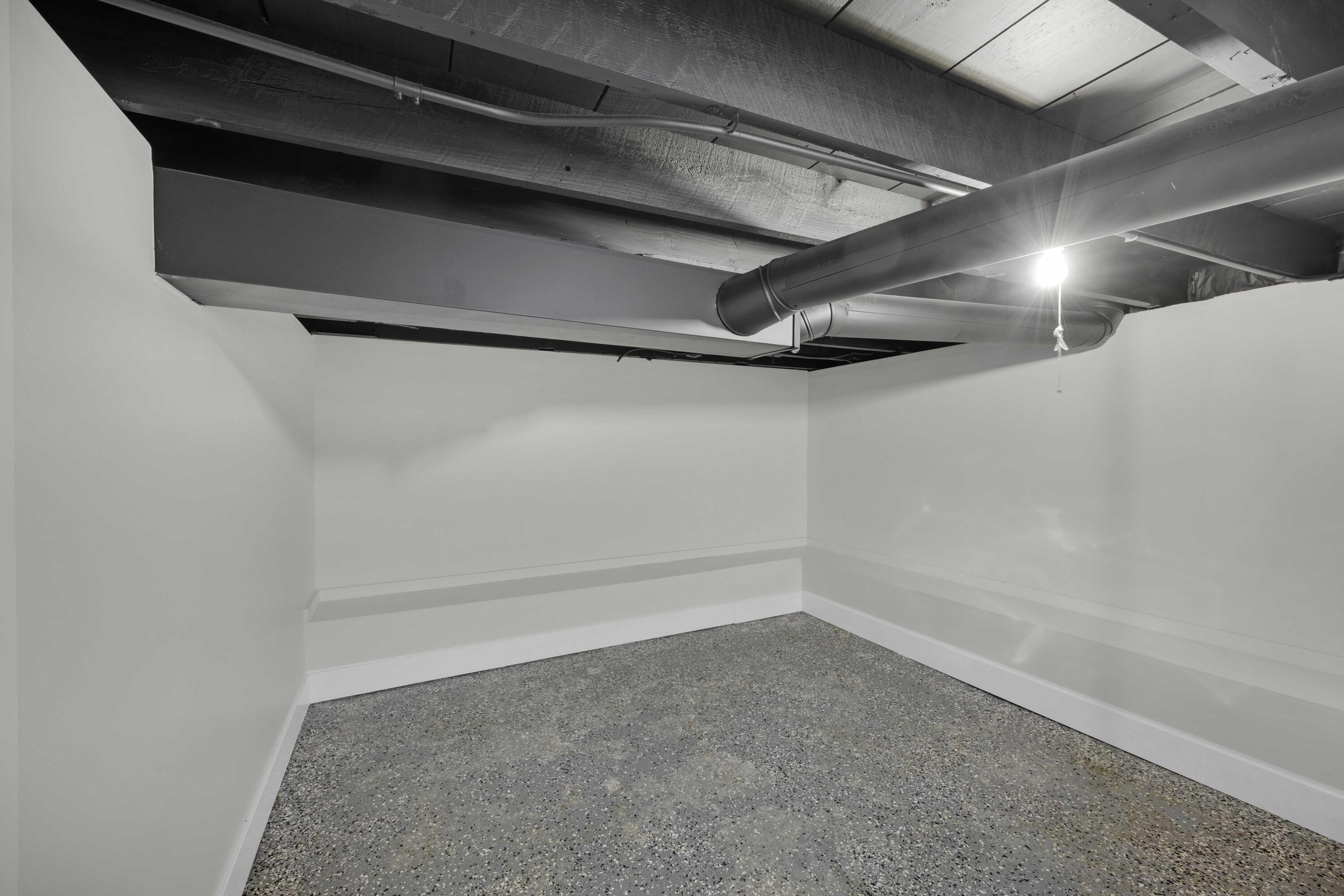 4200 Monroe Street Gary, IN 46408 - Photo 22 of 25 a view of an empty room