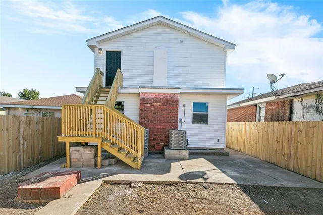 $350,000 | Undisclosed Address, New Orleans, LA 70122