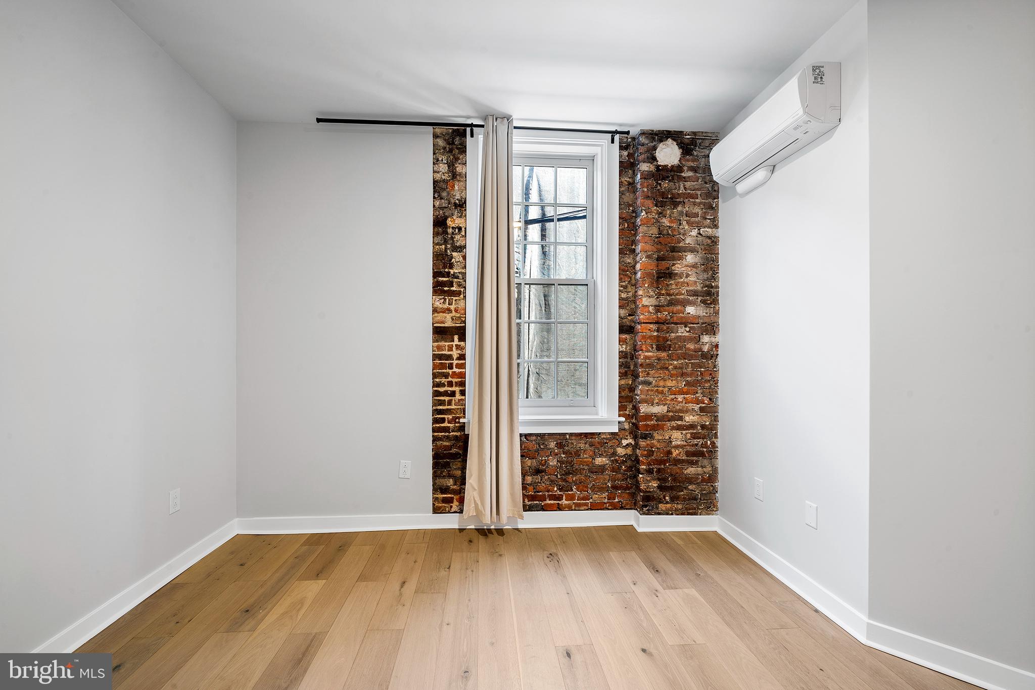 257 North 3rd Street, Unit 1 Philadelphia, PA 19106 - Photo 11 of 17