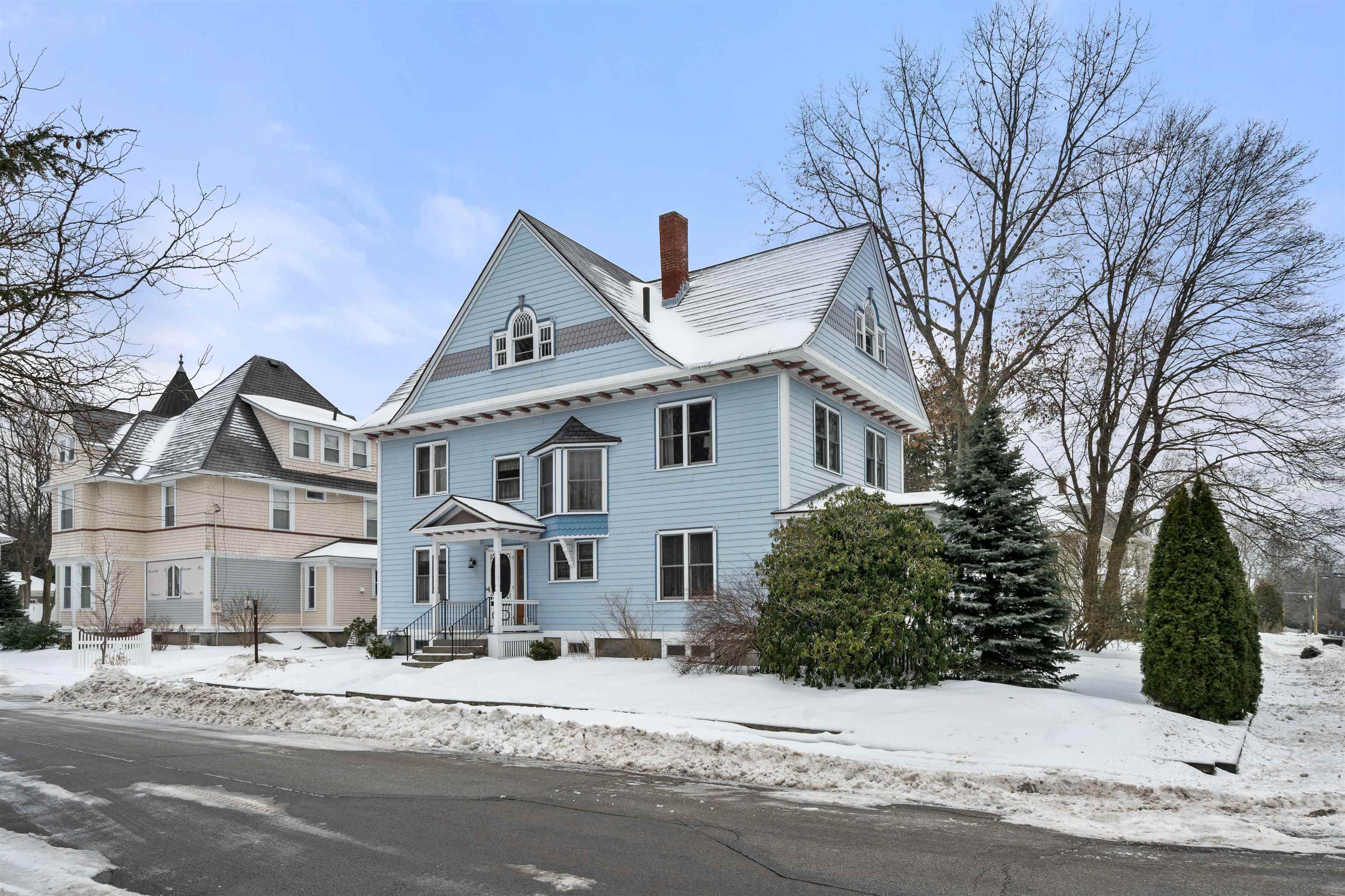 451 River Road Manchester, NH 03104 - Photo 1 of 35 Gallery Image 1