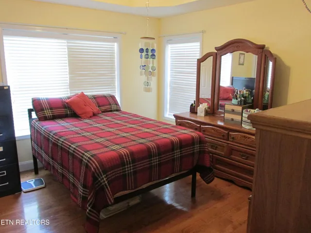 $899,900 | 1844 Peterson Road, Greenback, TN 37742