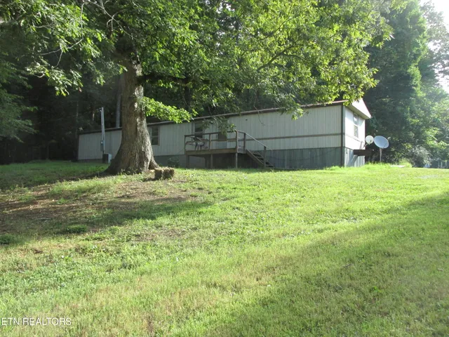 $899,900 | 1844 Peterson Road, Greenback, TN 37742