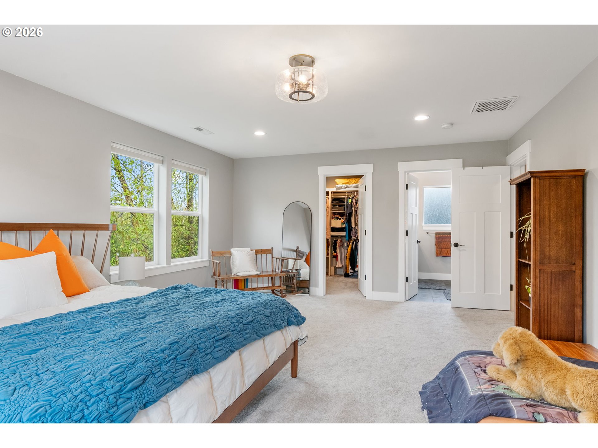 1114 9th Street Hood River, OR 97031 - Photo 23 of 48 a living room with furniture and a large window