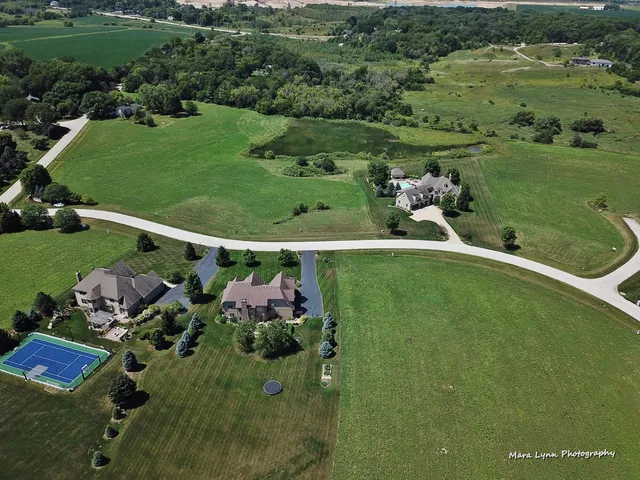 $150,000 | 5 Derek Drive, Elburn, IL 60119