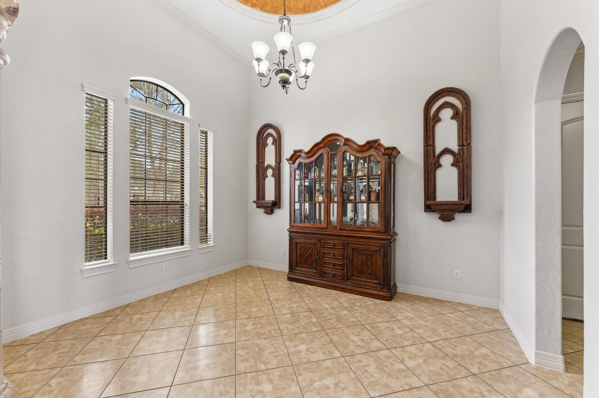 18316 Wisp Willow Way Porter, TX 77365 - Photo 6 of 32 Formal dining room perfect for gatherings.