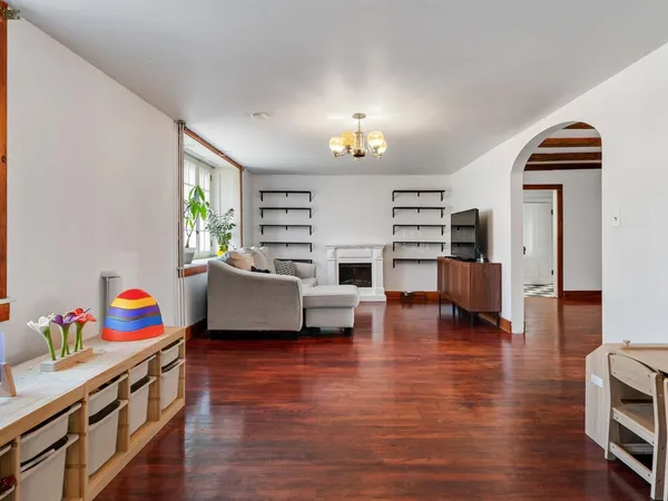 $385,000 | 115 Main Street, Vergennes, VT 05491