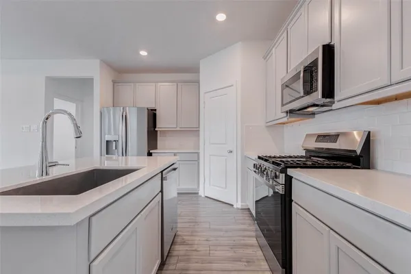 $2,650 | 22135 Ingham Blf Lane, Cypress, TX 77433