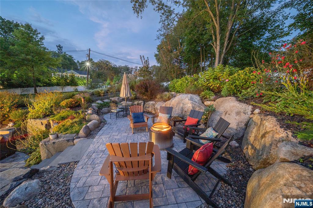 3 Osborne Court Mahwah, NJ 07430 - Photo 3 of 12