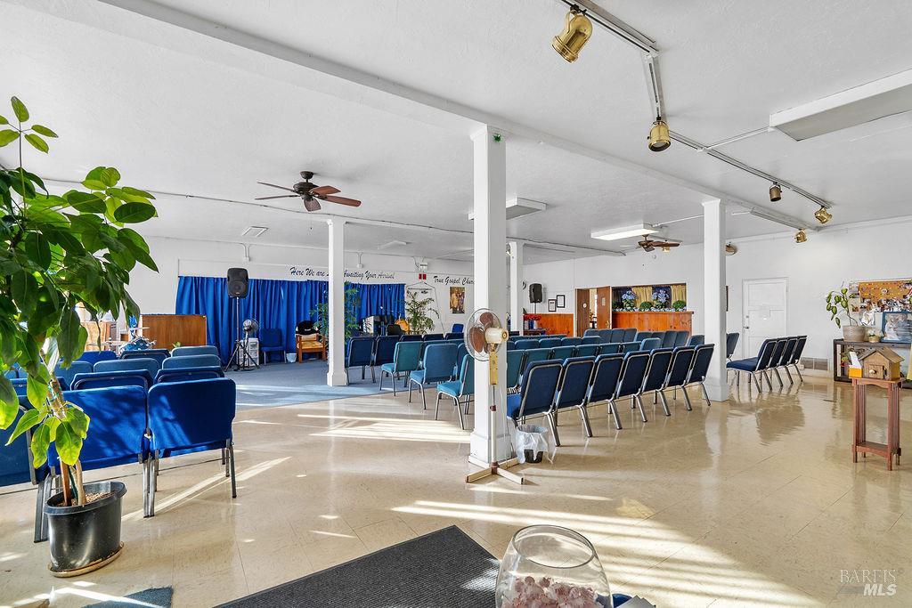 205 Pacific Avenue, Unit 213 Rodeo, CA 94572 - Photo 15 of 48