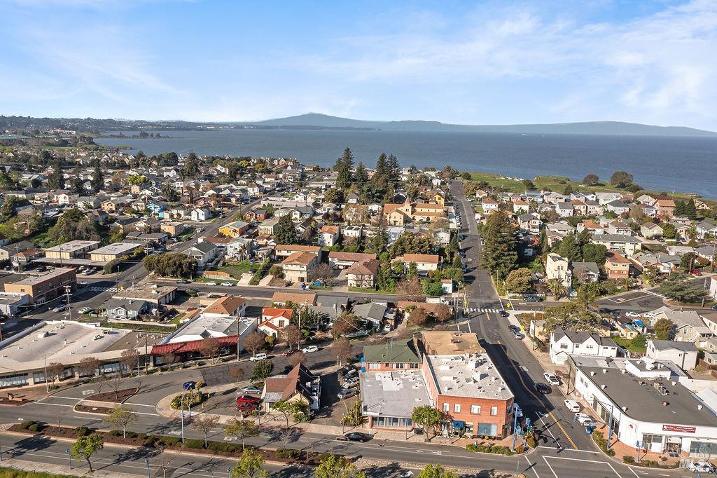 205 Pacific Avenue, Unit 213 Rodeo, CA 94572 - Photo 5 of 48