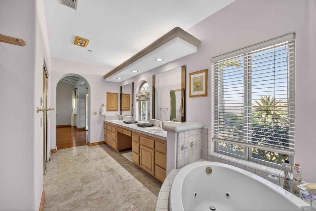 29629 Castleridge Road Valley Center, CA 92082 - Photo 28 of 45