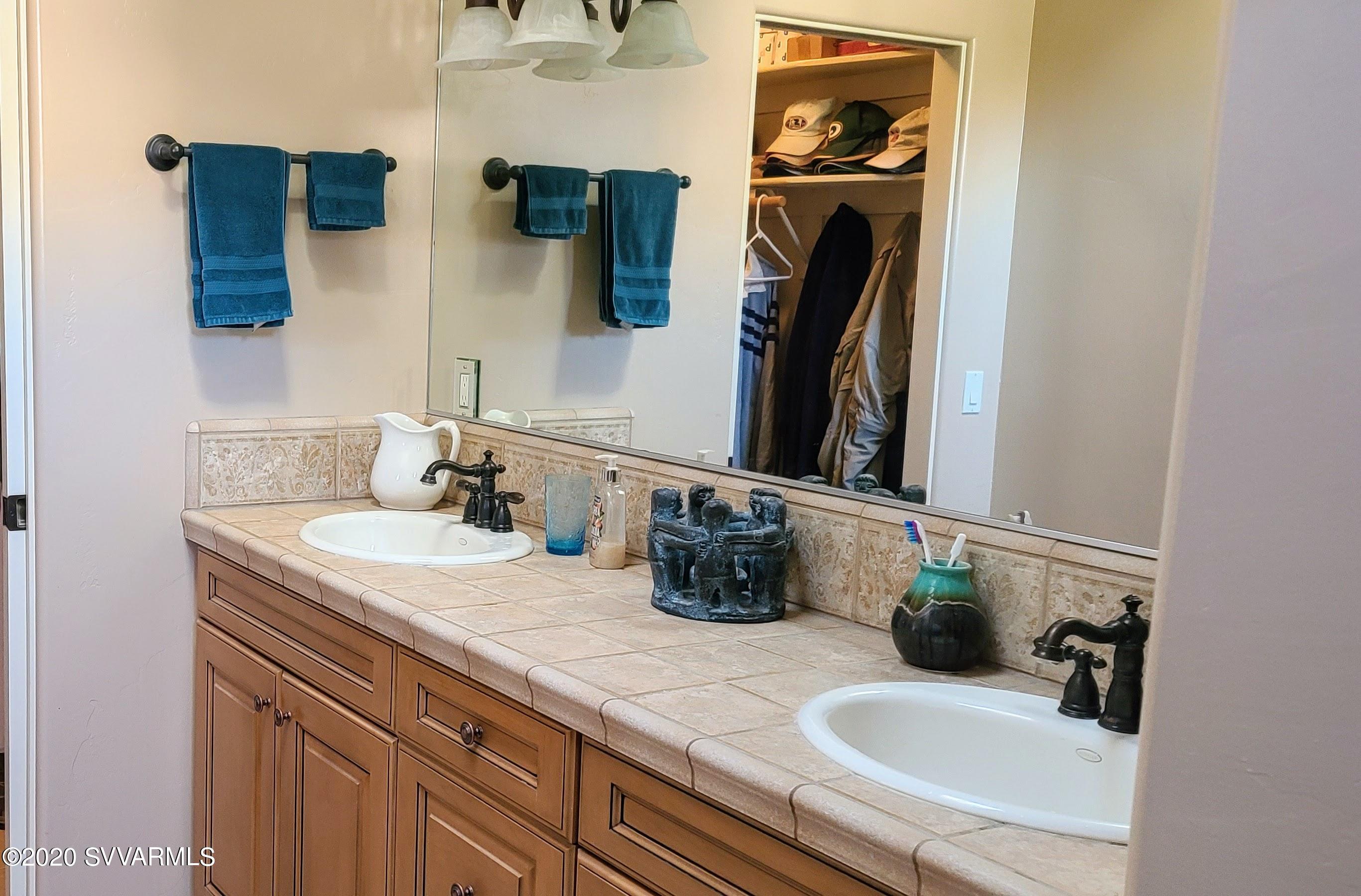 520 Jordan Road, Unit 7 Sedona, AZ 86336 - Photo 12 of 42 Double vanity in master