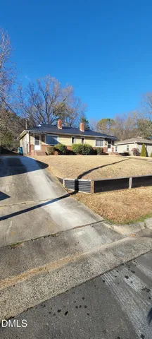 $1,250 | 405 Edward Street, Durham, NC 27701