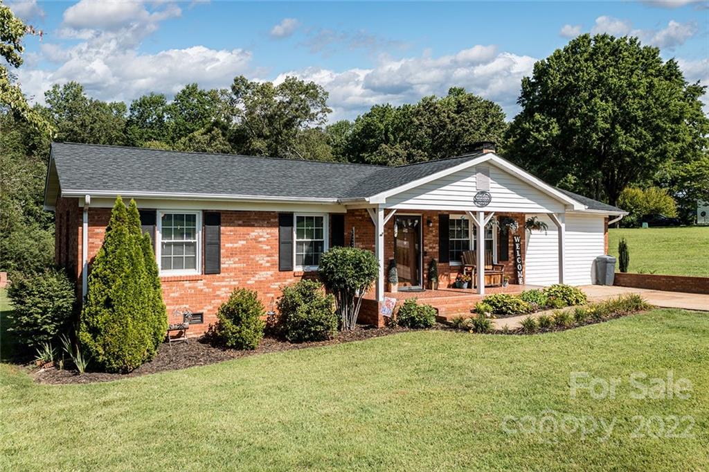 152 Lytton Farm Road Troutman, NC 28166 - Photo 4 of 44 Gallery Image 4