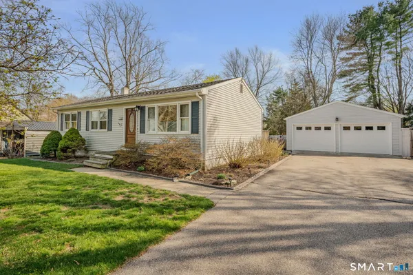 $310,000 | 194 Browning Road, Norwich, CT 06360