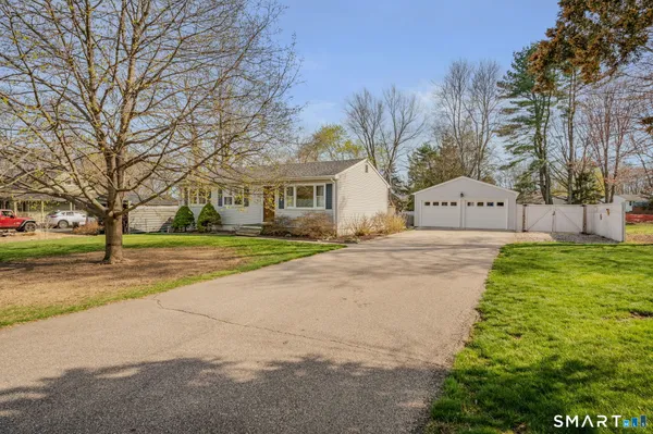 $310,000 | 194 Browning Road, Norwich, CT 06360