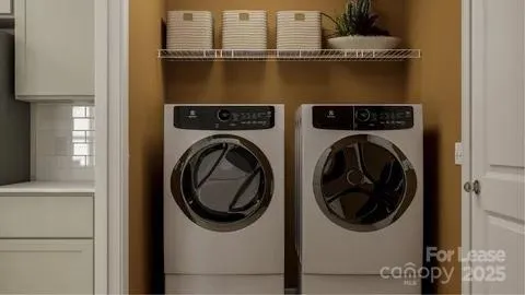 a view of a house with washer and dryer
