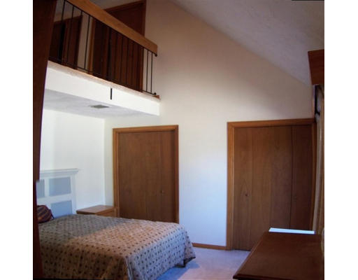 5-62 Tsienneto Road, Unit 62 Derry, NH 03038 - Photo 7 of 12
