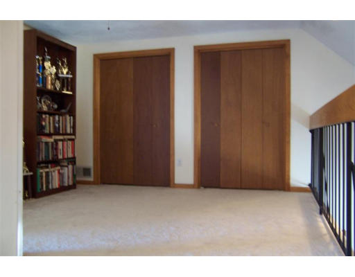 5-62 Tsienneto Road, Unit 62 Derry, NH 03038 - Photo 8 of 12