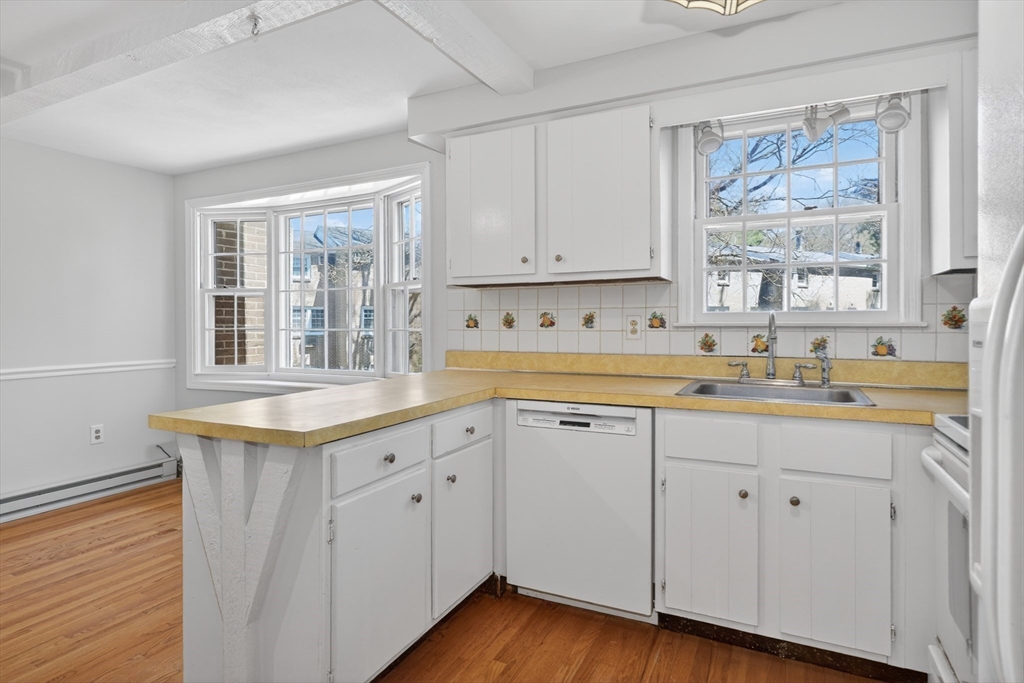 15 Cannongate Road, Unit 34 Tyngsborough, MA 01879 - Photo 8 of 26