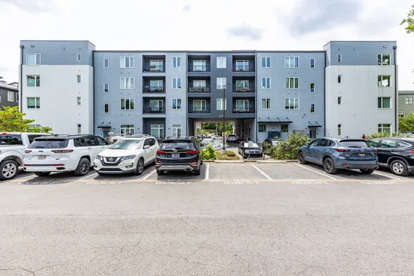 $1,500 | 1041 East Trinity Lane, Unit 218, Nashville, TN 37216