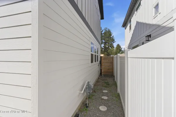 $439,000 | 108 East 10th Avenue, Post Falls, ID 83854