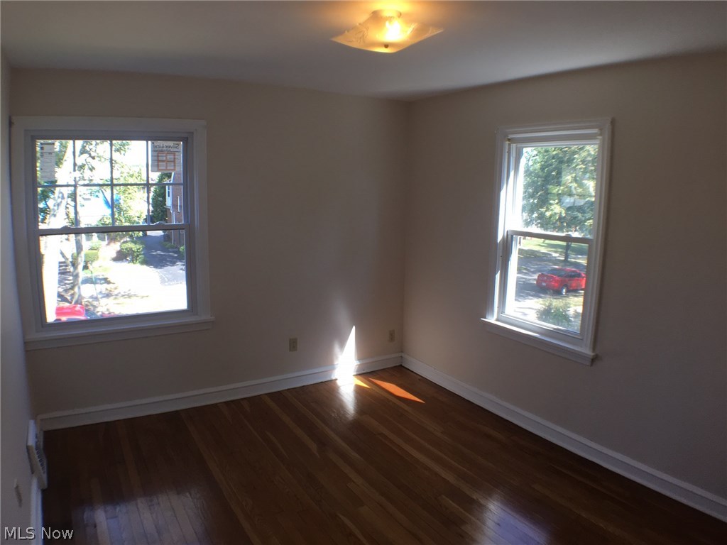 3618 Cedarbrook Road Cleveland, OH 44118 - Photo 21 of 34