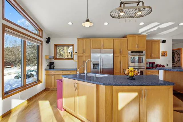 $795,500 | 5018 Sunrise Ridge Trail, Middleton, WI 53562