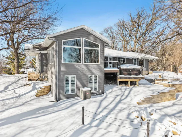 $795,500 | 5018 Sunrise Ridge Trail, Middleton, WI 53562