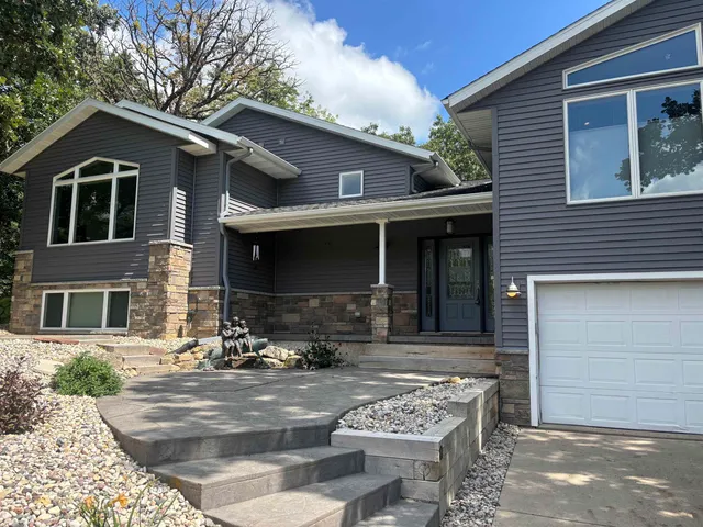 $795,500 | 5018 Sunrise Ridge Trail, Middleton, WI 53562