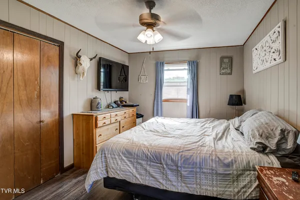 $389,900 | 2686 Siam Road, Elizabethton, TN 37643