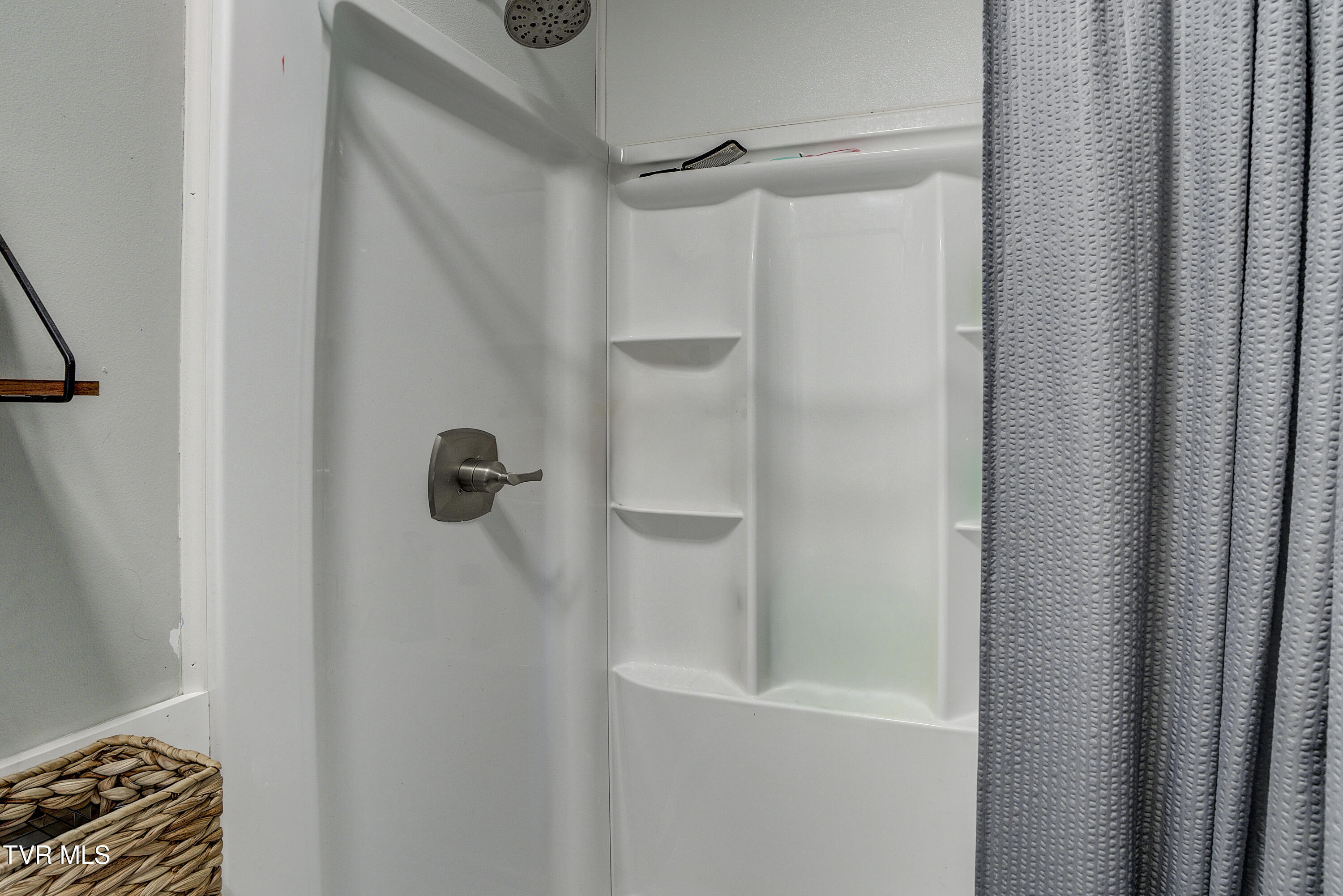2686 Siam Road Elizabethton, TN 37643 - Photo 25 of 63 Siam-27