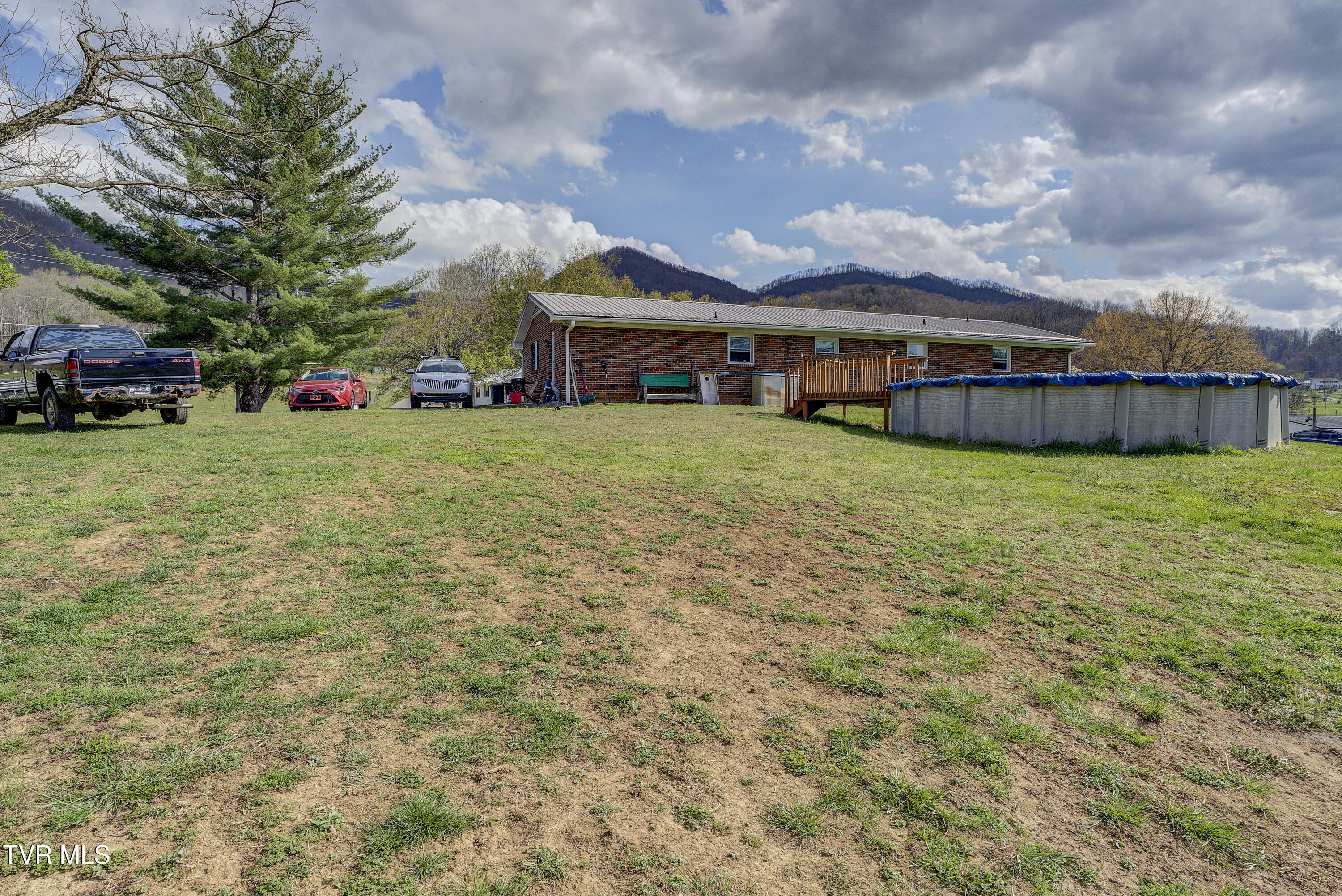 2686 Siam Road Elizabethton, TN 37643 - Photo 51 of 63 Siam-44