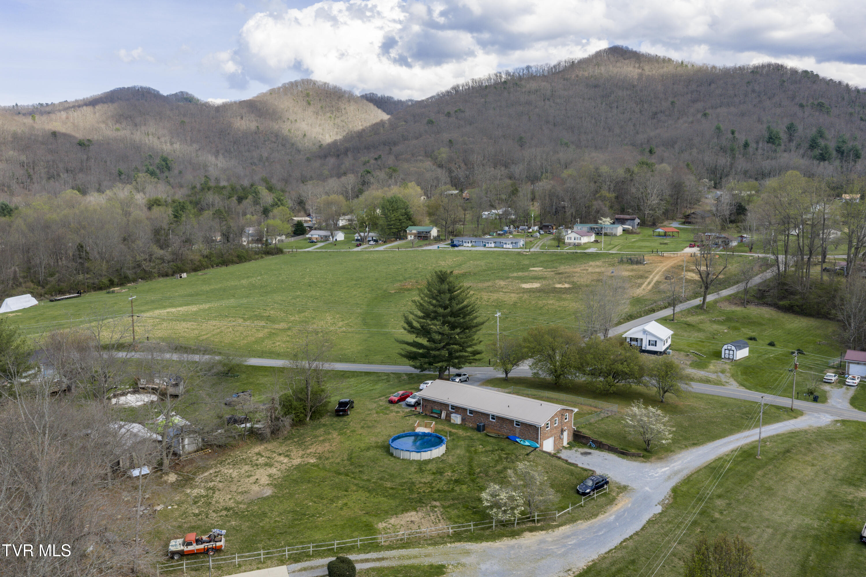 2686 Siam Road Elizabethton, TN 37643 - Photo 57 of 63 Siam-Aerials-5