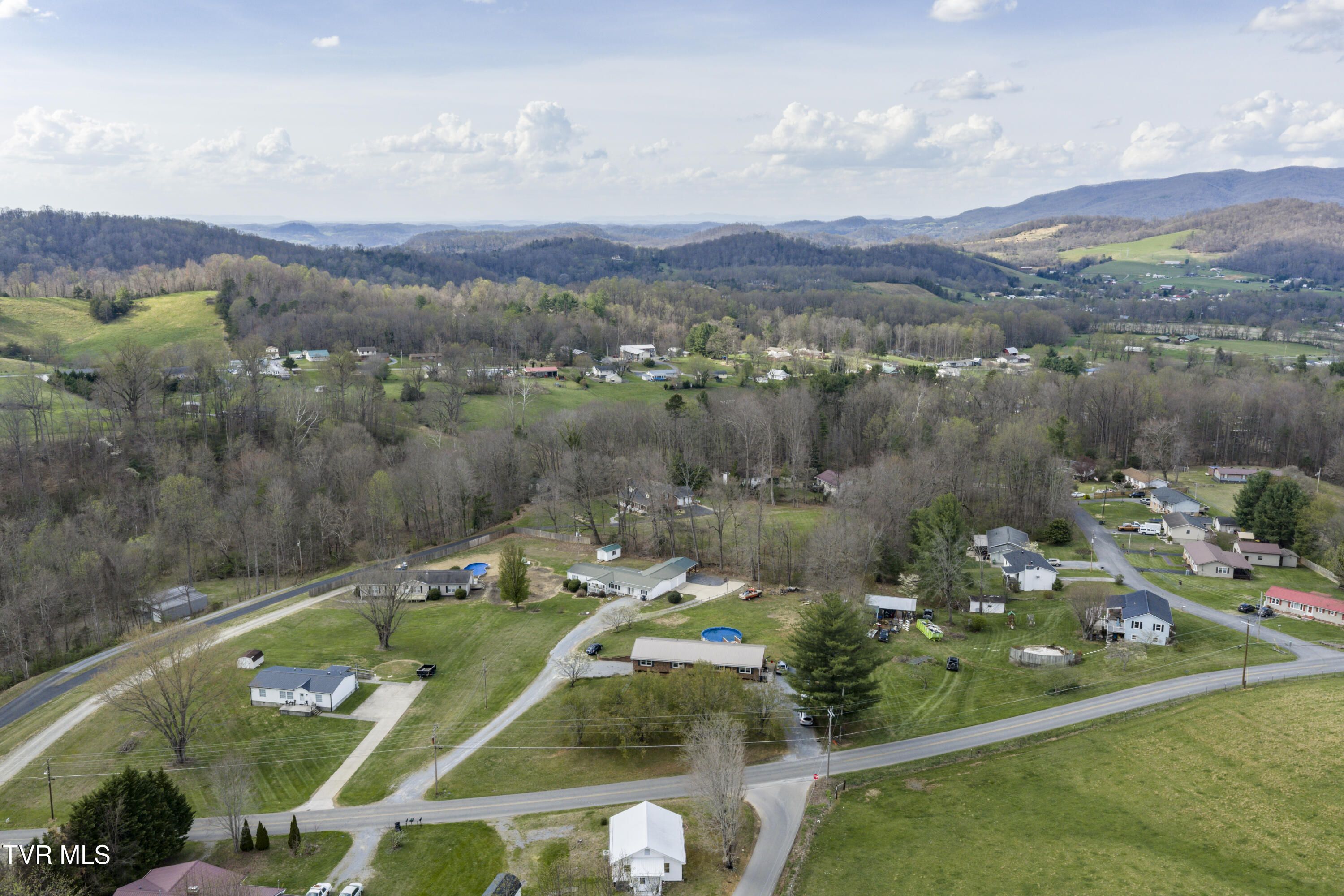 2686 Siam Road Elizabethton, TN 37643 - Photo 61 of 63 Siam-Aerials-10
