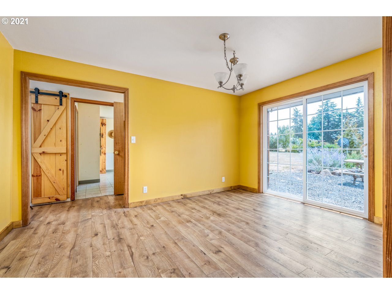 20718 Hazelnut Ridge Road Scotts Mills, OR 97375 - Photo 14 of 31 Gallery Image 14