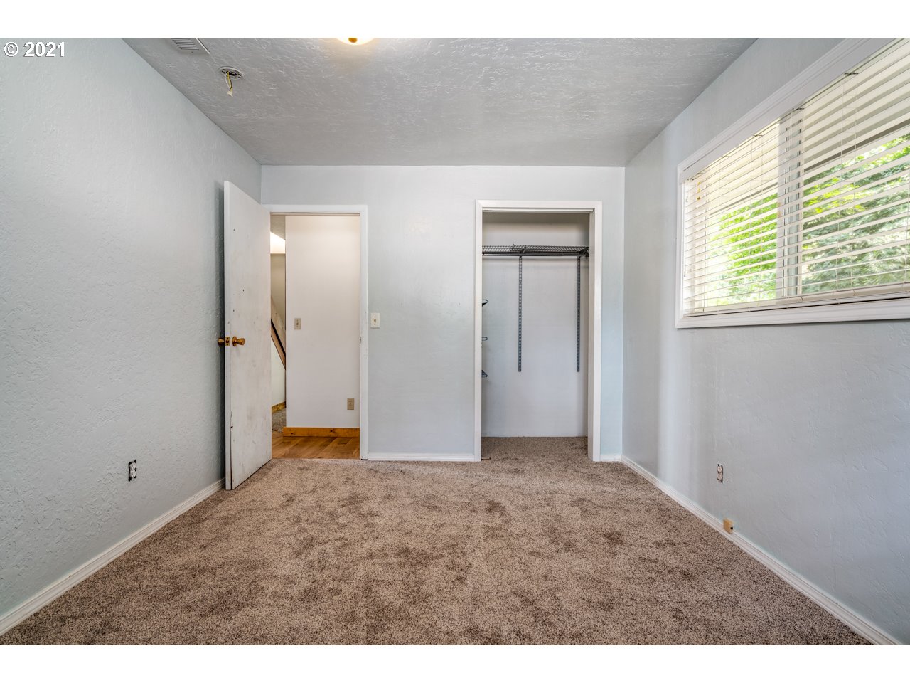 20718 Hazelnut Ridge Road Scotts Mills, OR 97375 - Photo 20 of 31 Gallery Image 20