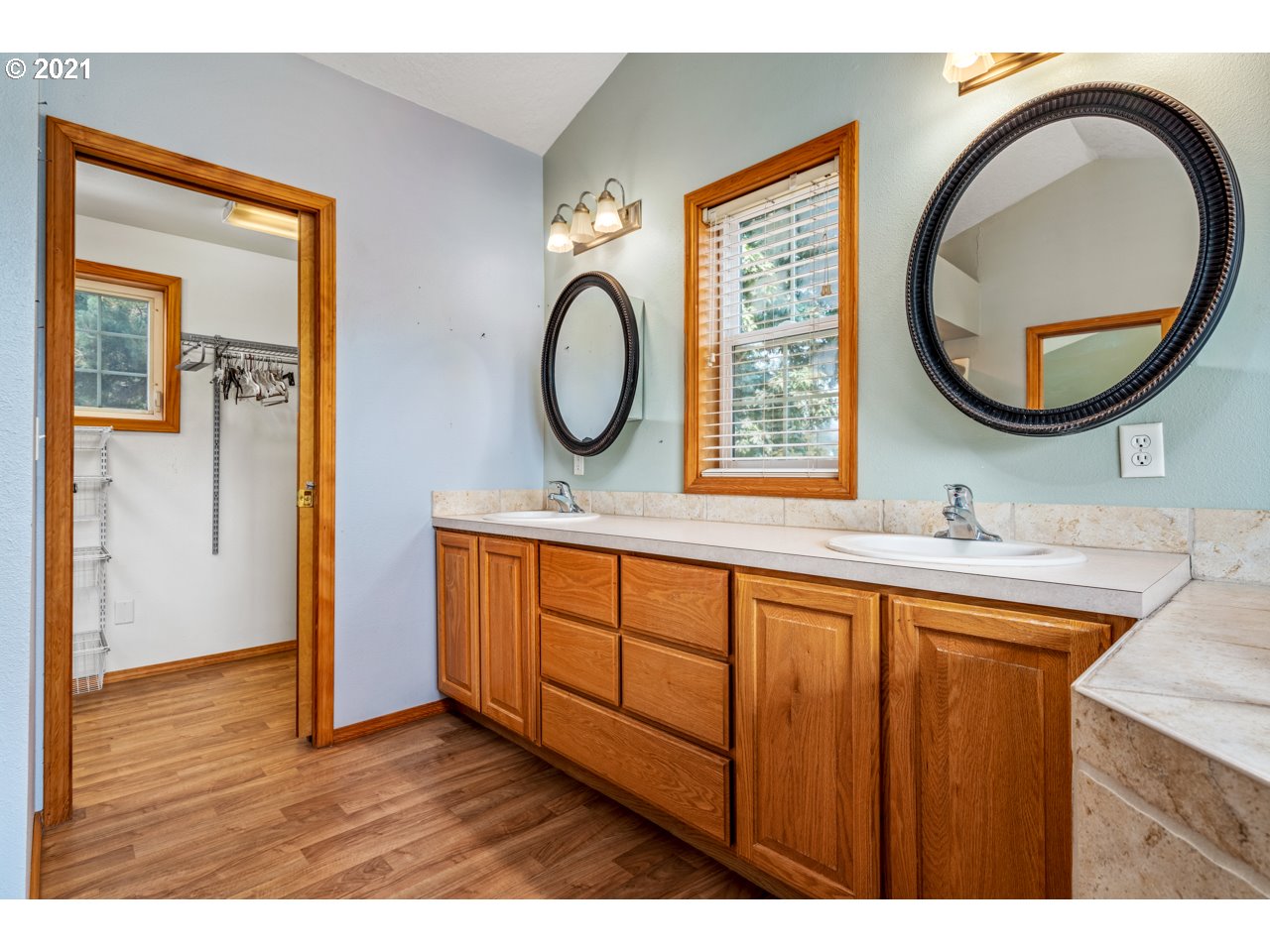 20718 Hazelnut Ridge Road Scotts Mills, OR 97375 - Photo 23 of 31 Gallery Image 23