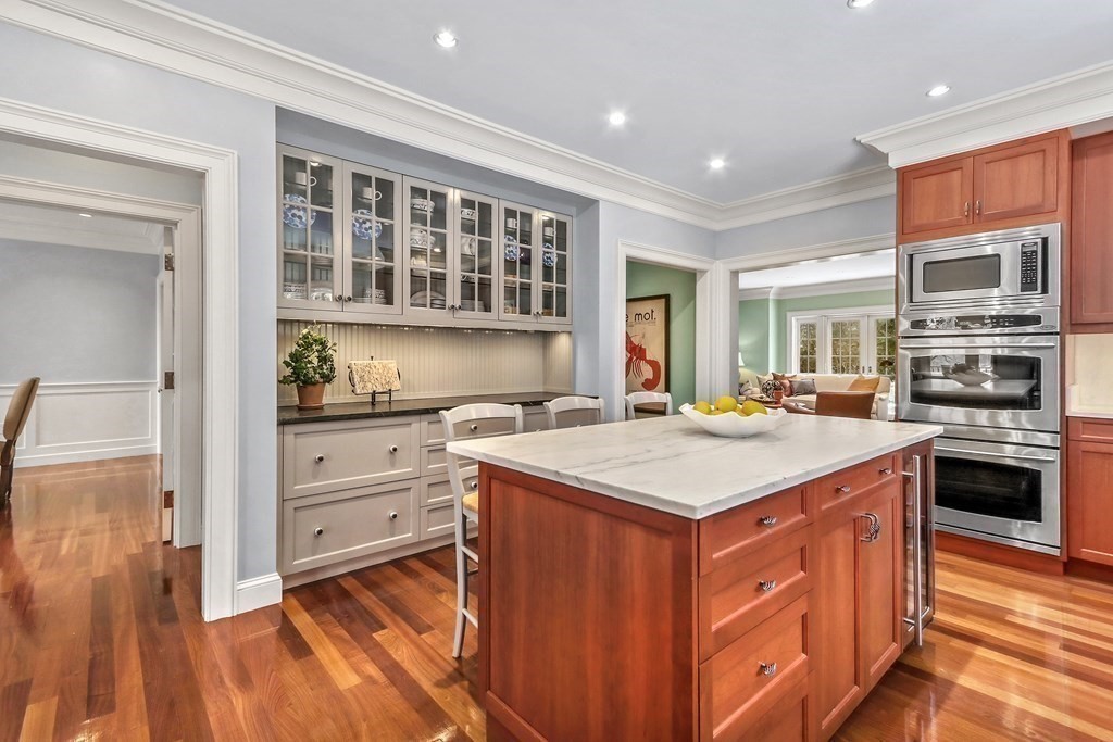 25 Myopia Road Winchester, MA 01890 - Photo 12 of 39