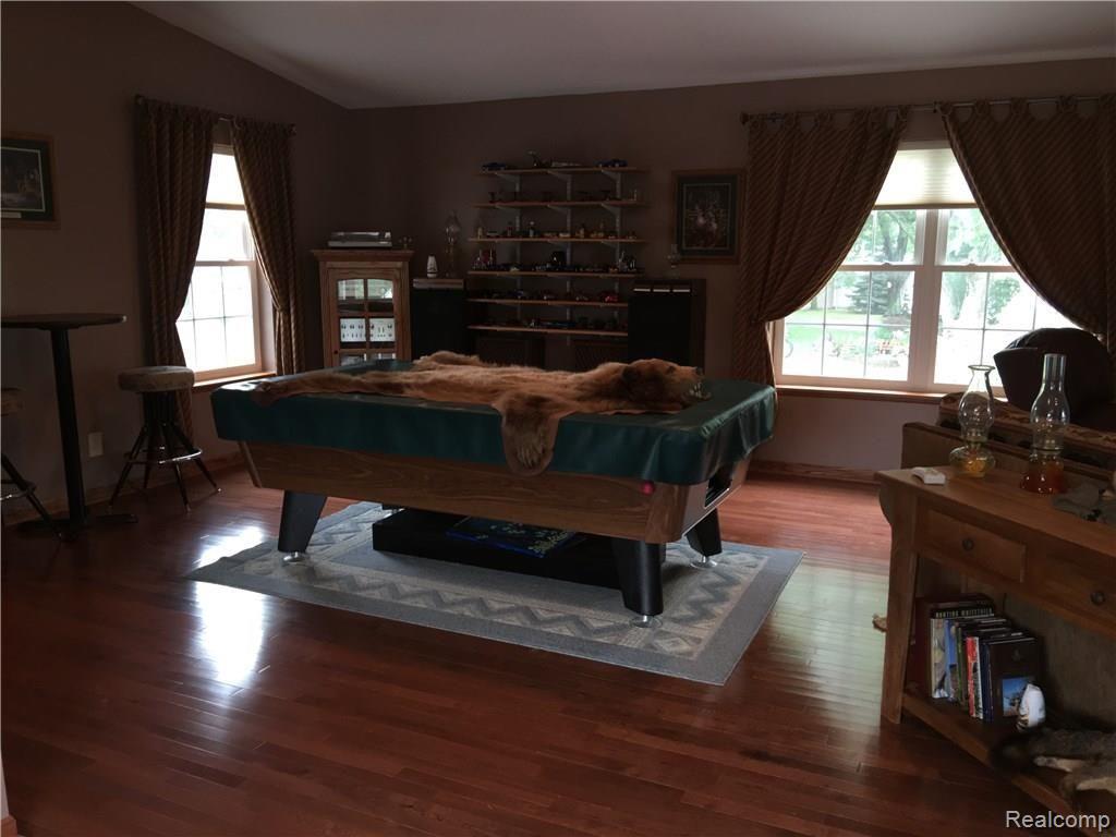 5394 Howe Road Grand Blanc, MI 48439 - Photo 22 of 36 IMG_2043.JPG