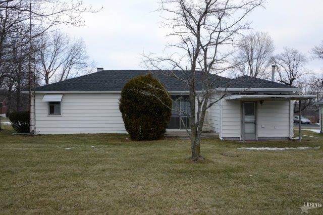 1420 Wooster Road Winona Lake, IN 46590 - Photo 2 of 14 Gallery Image 2