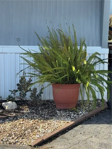 $152,500 | 301 East Foothill, Unit 63, Pomona, CA 91767