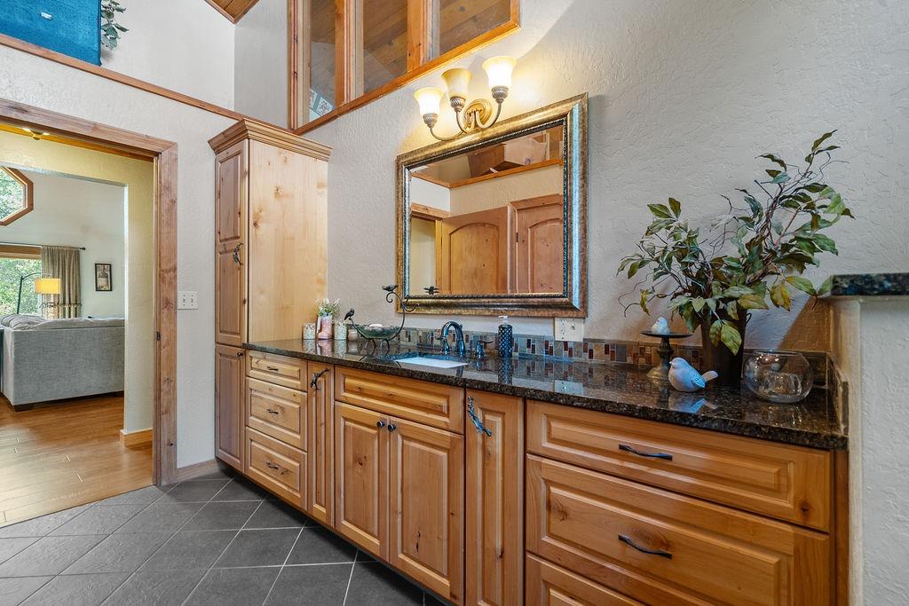 2940 Horseshoe Bend Road Somerset, CA 95684 - Photo 21 of 57