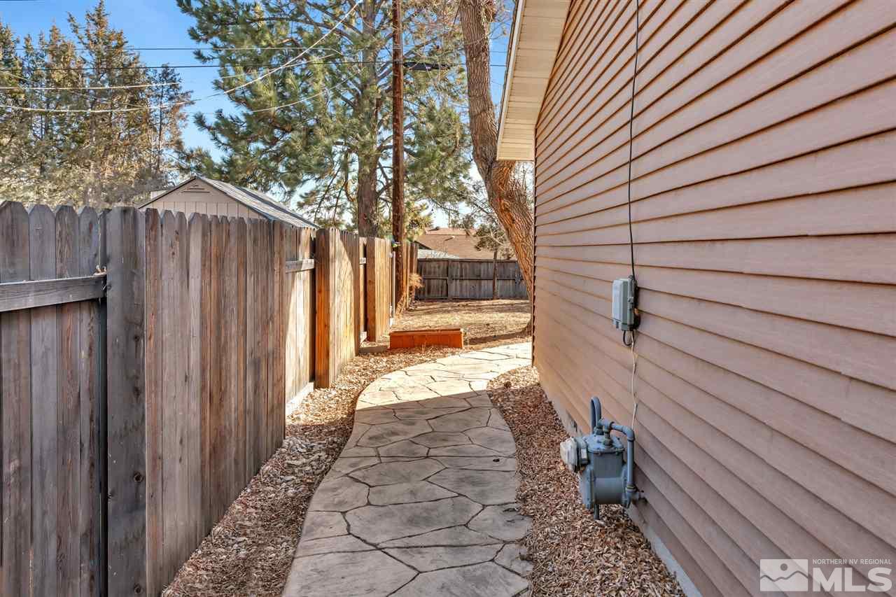 1970 Carlin Street Reno, NV 89503 - Photo 28 of 35 Photo 30