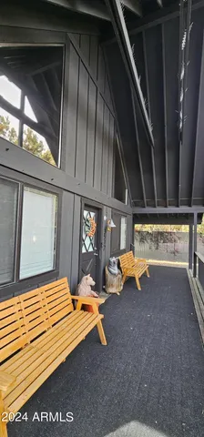 $377,900 | 3572 Deer Track Trail, Overgaard, AZ 85933